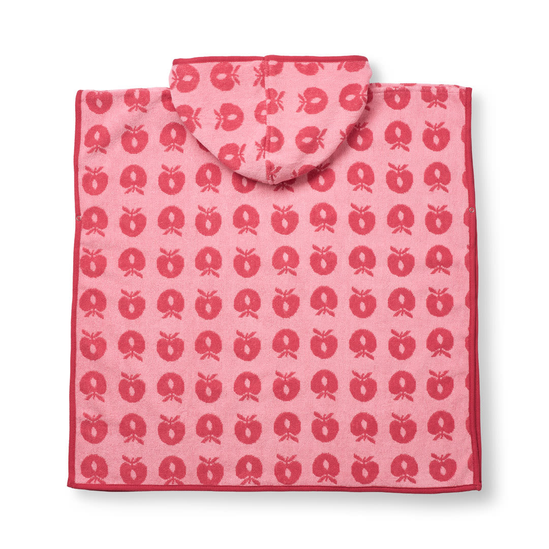Towel poncho with apples