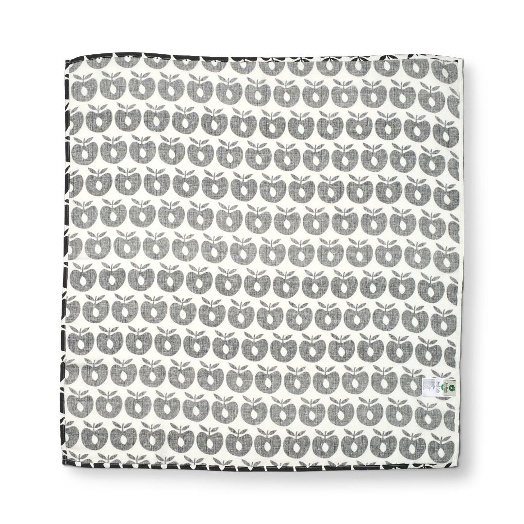 3 packs of muslin cloths with apples