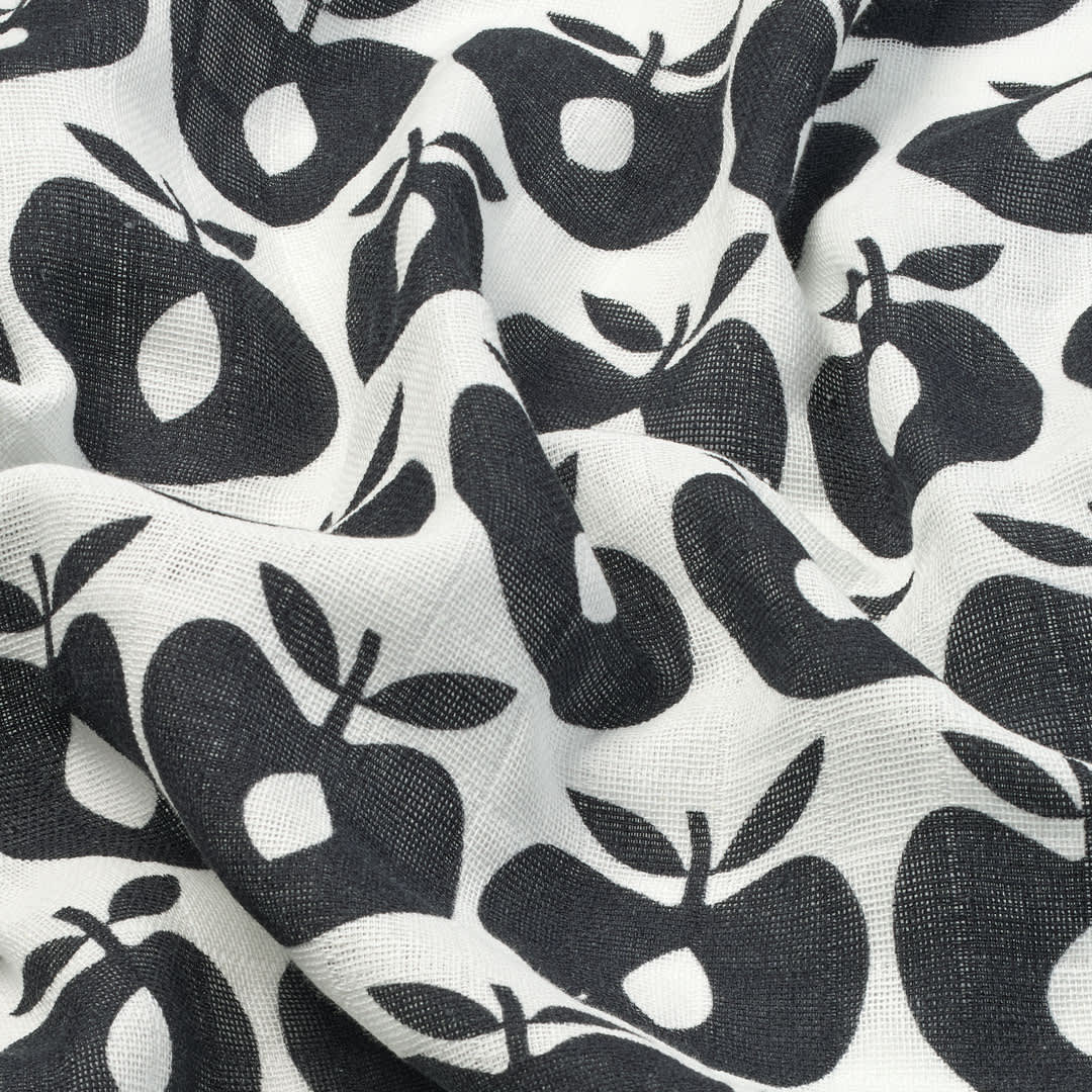 3 packs of muslin cloths with apples