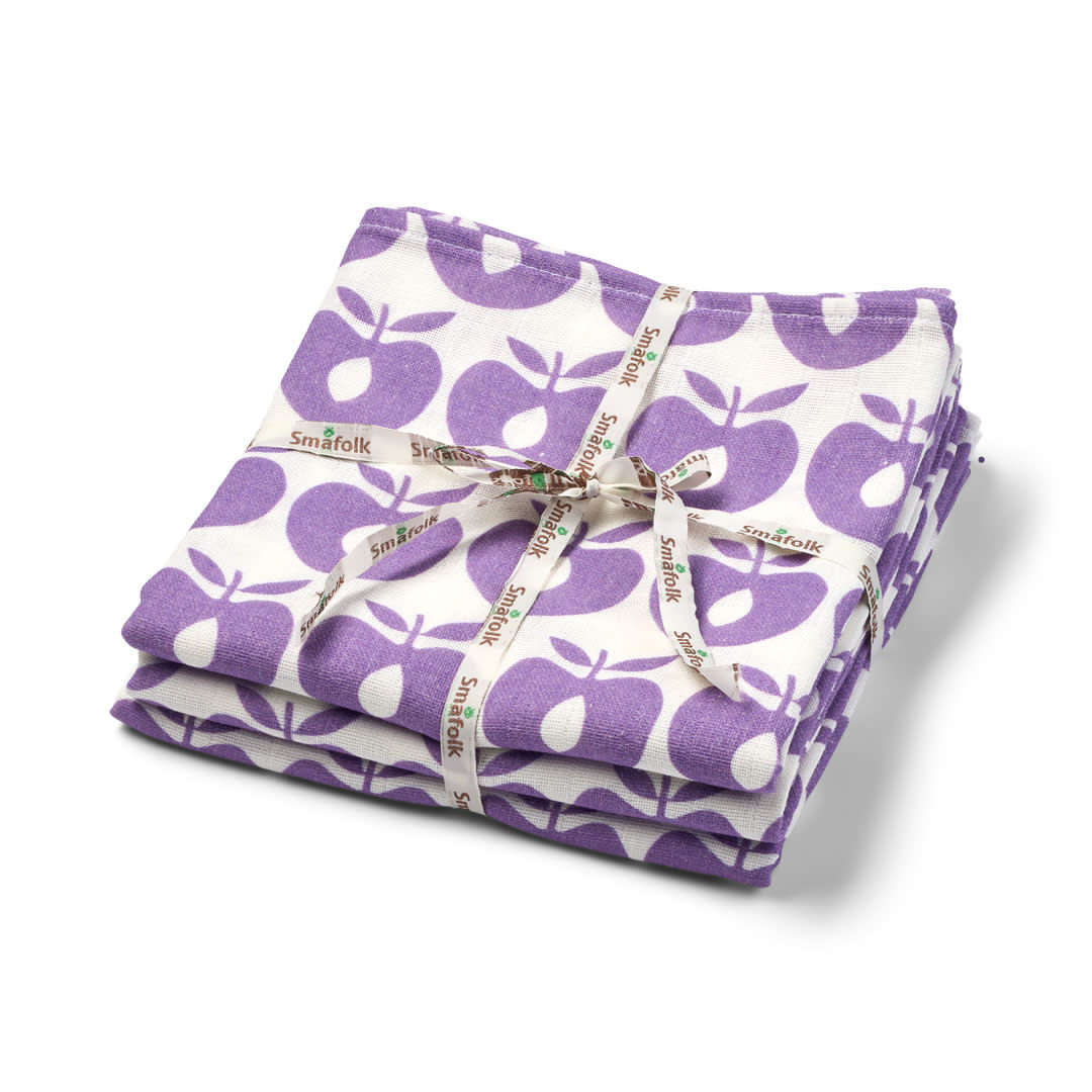 3 packs of muslin cloths with apples