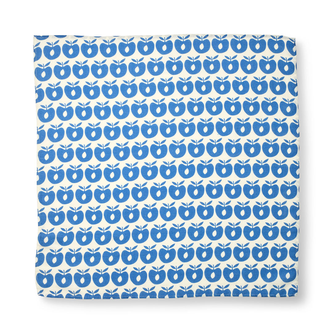 3 packs of muslin cloths with apples