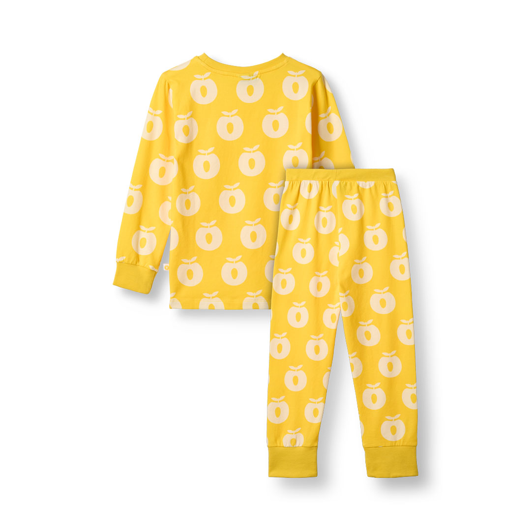 Jubilee nightwear set with apples