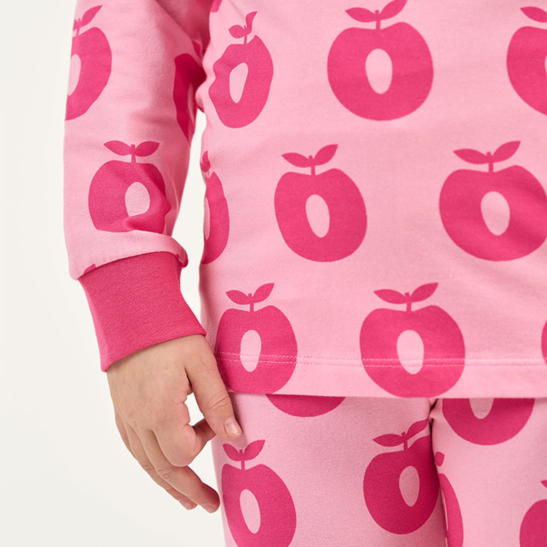 Jubilee nightwear set with apples