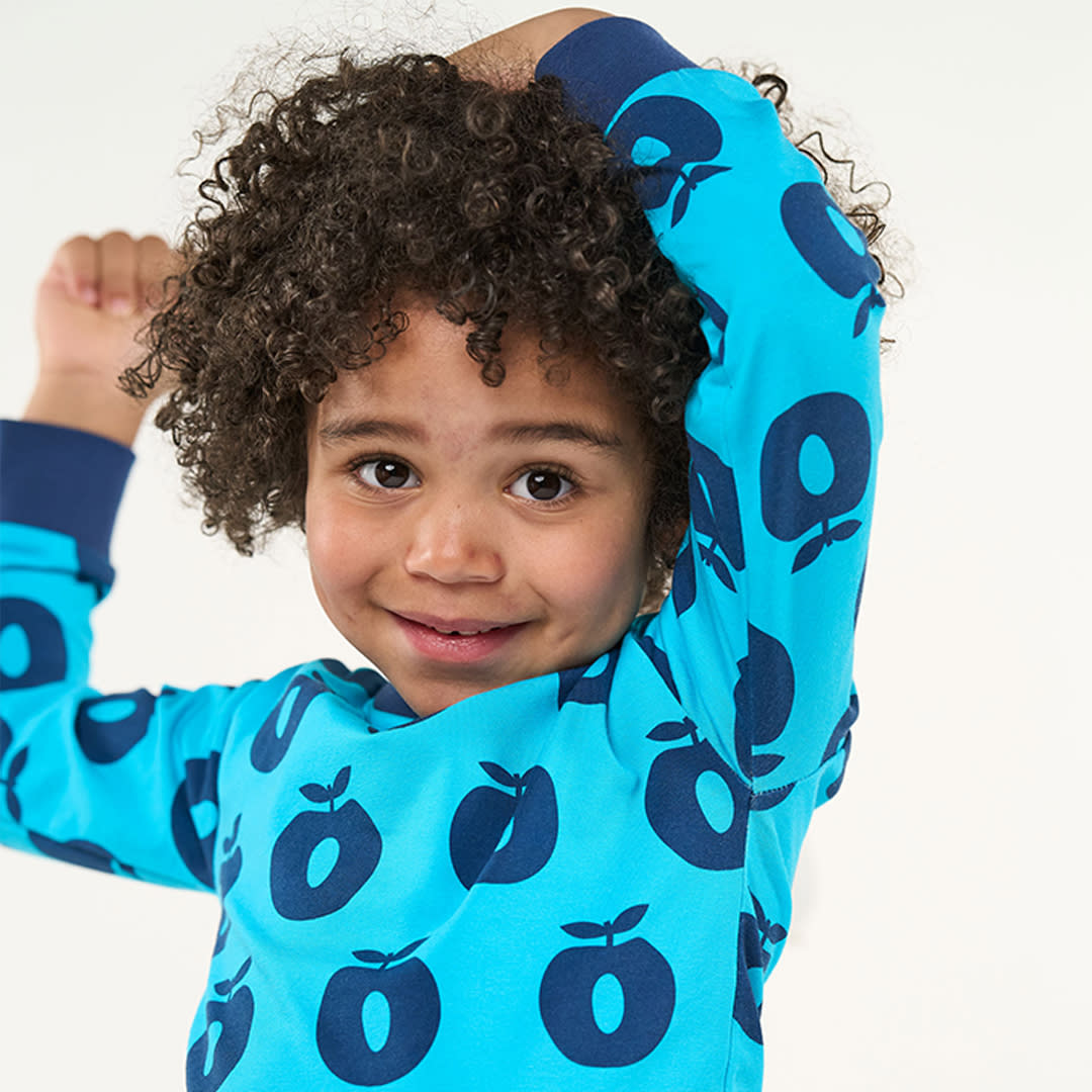 Jubilee nightwear set with apples