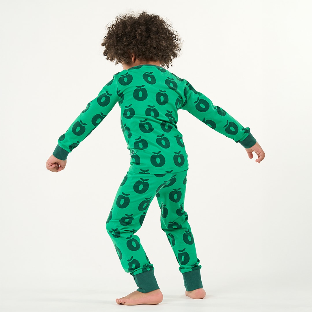Jubilee nightwear set with apples
