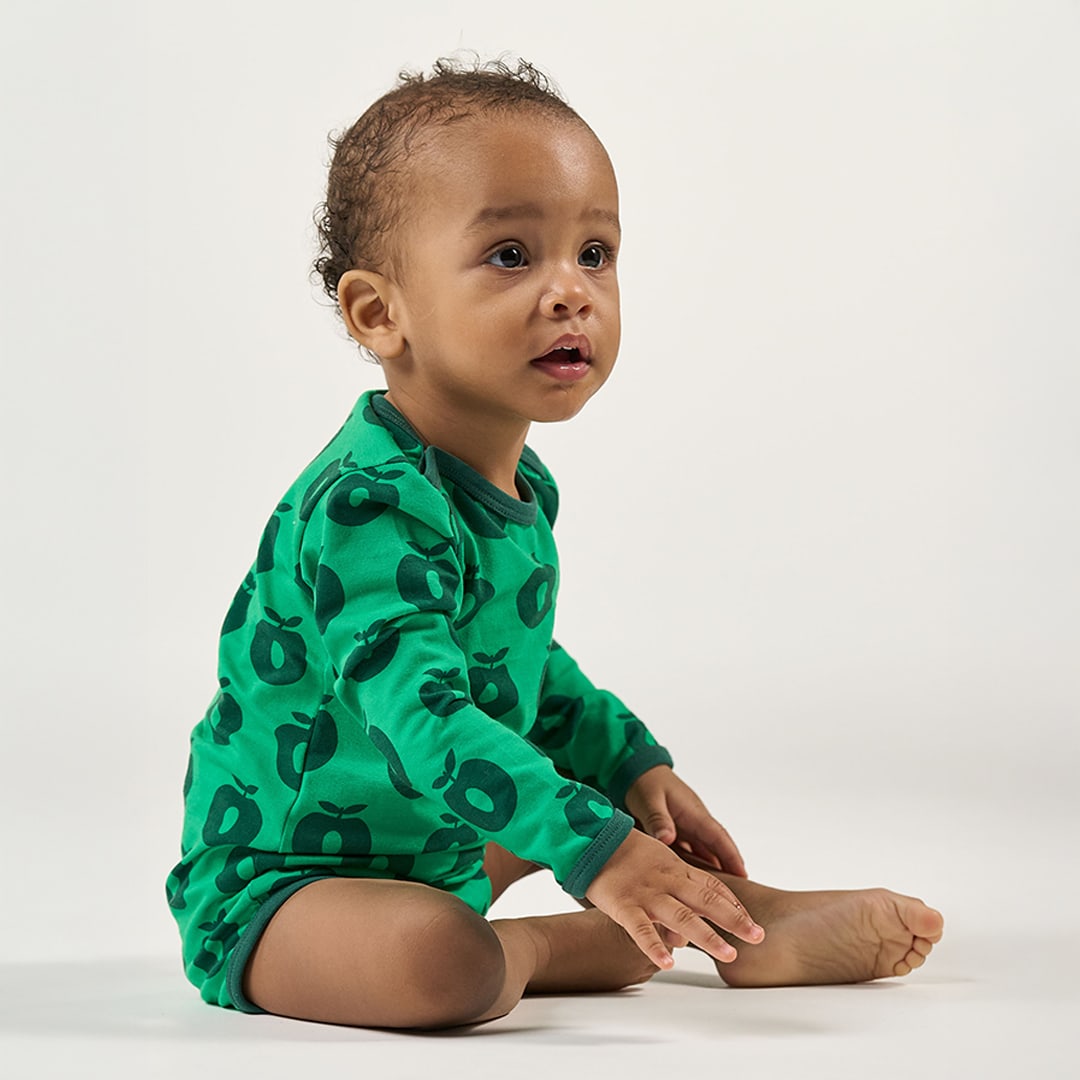 Elstar long-sleeved baby body with apples