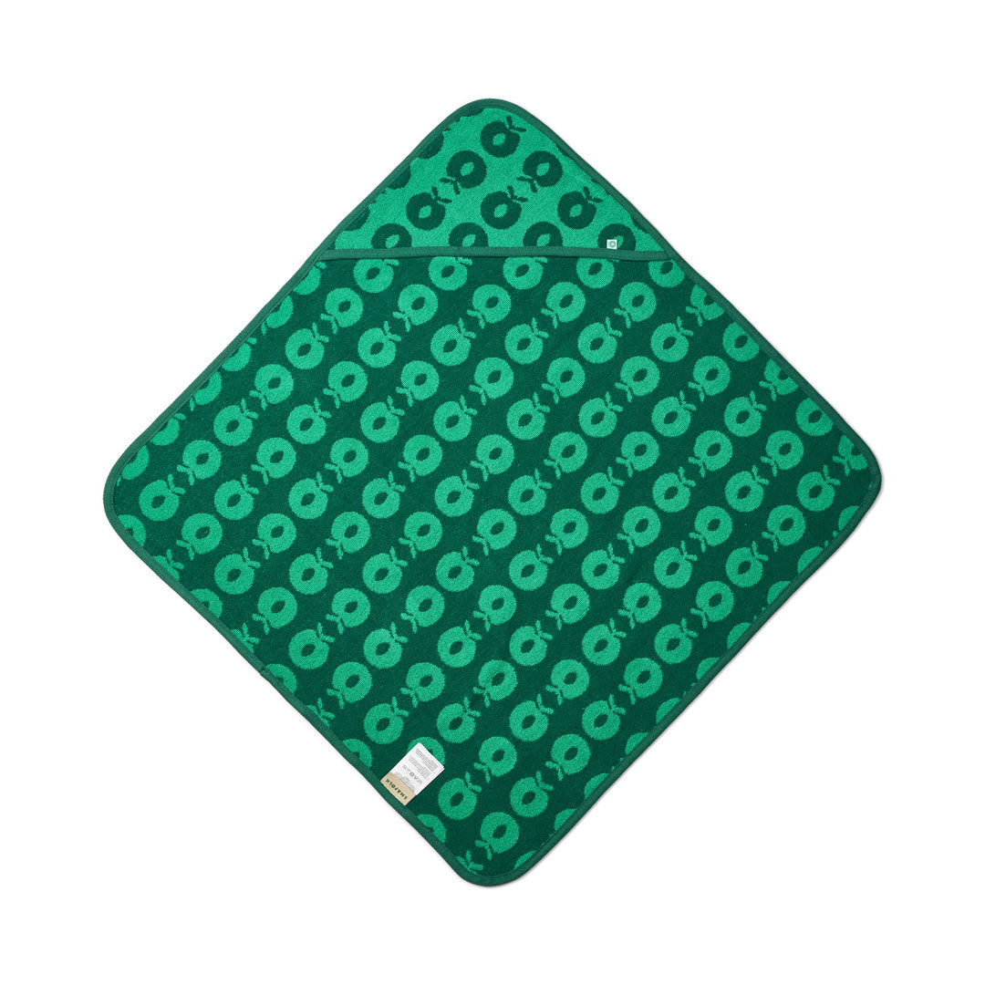 Baby towel with apples