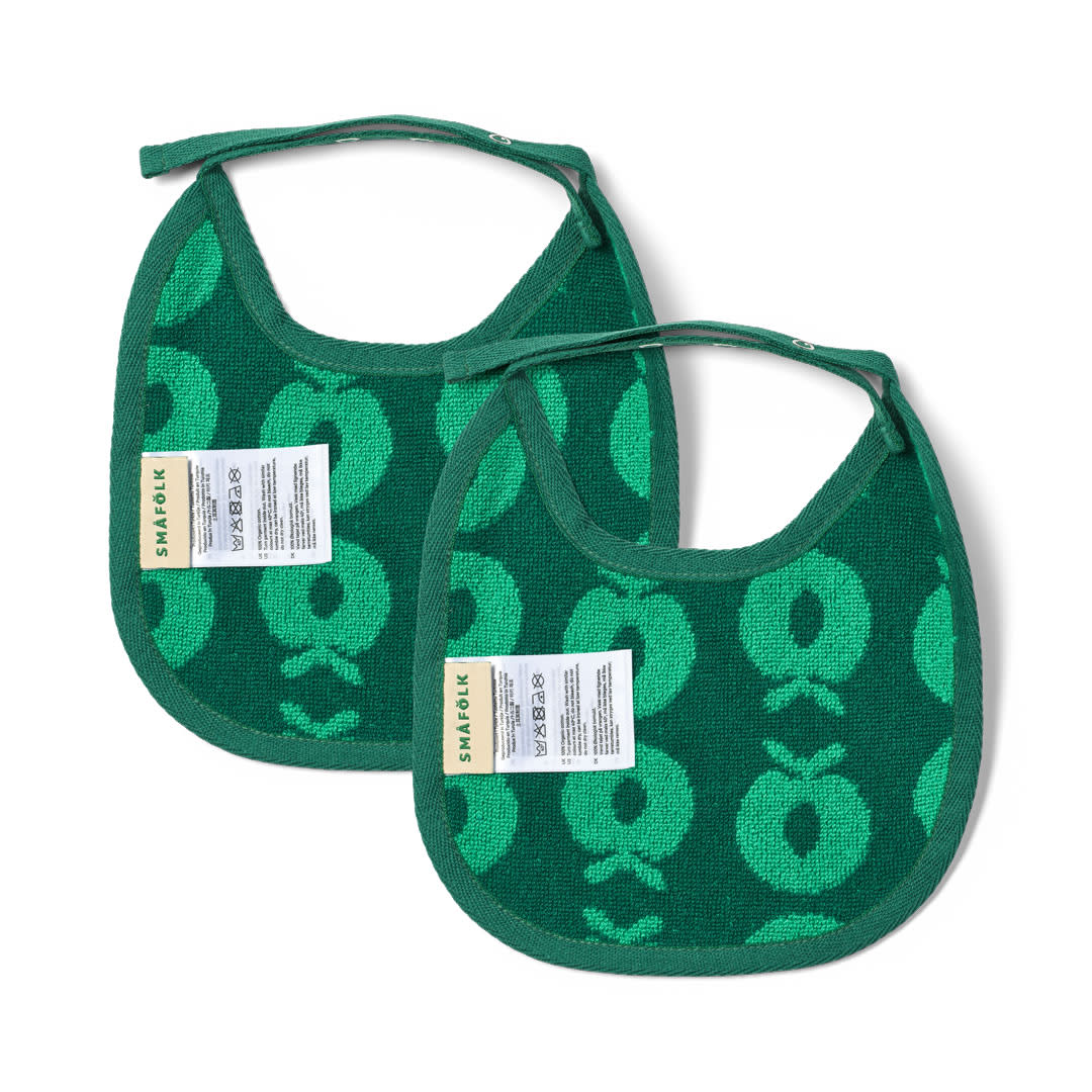 2 packs of small bibs with apples