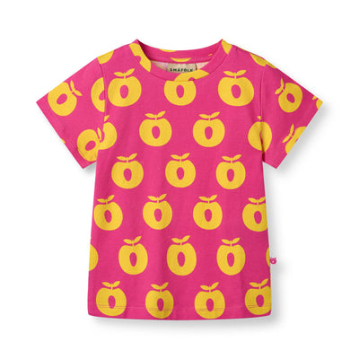 T-shirt with apples