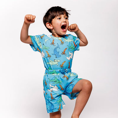 T-shirt with hammerhead sharks