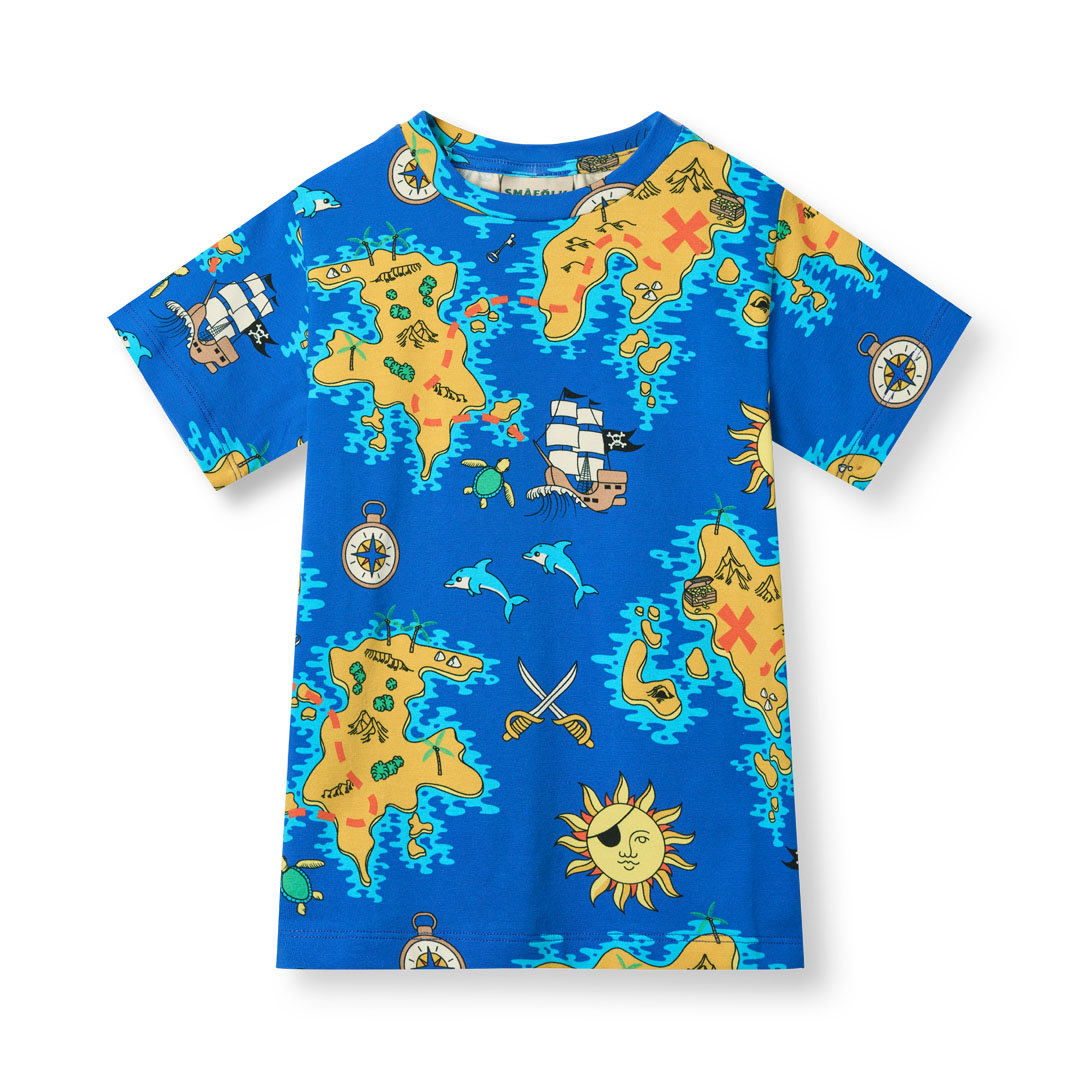 T-shirt with pirate map