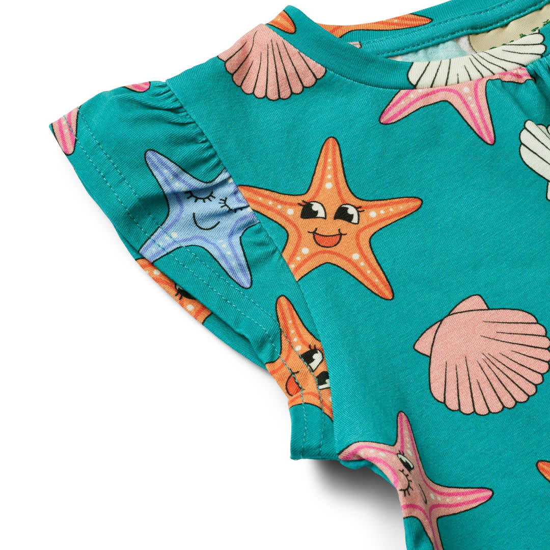 T-shirt with starfish