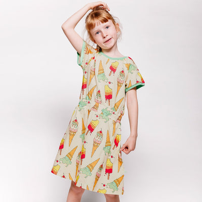 Short-sleeved Dress with ice cream