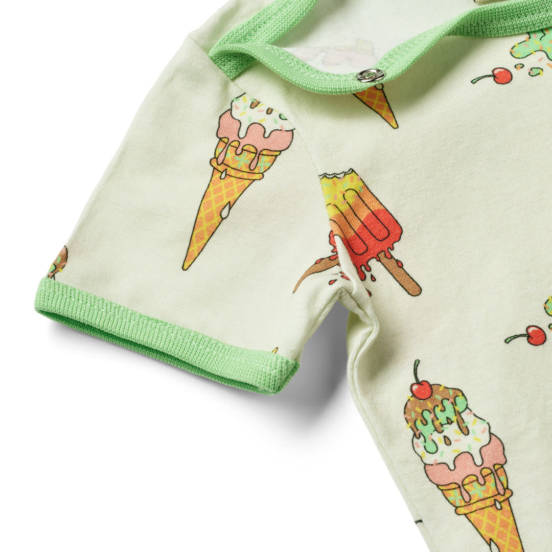 Short-sleeved baby body with ice cream