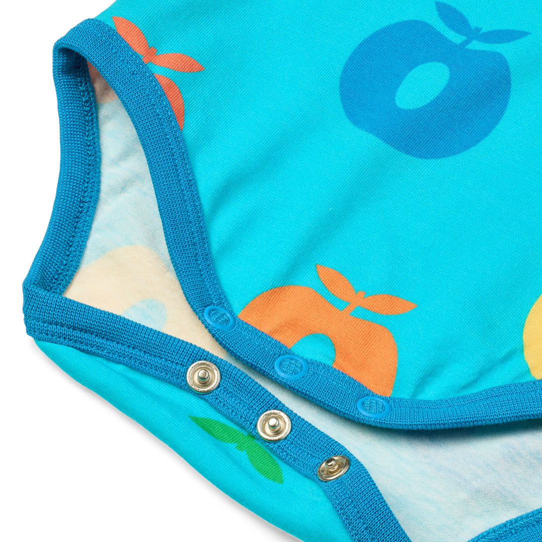 Short-sleeved baby body with apples