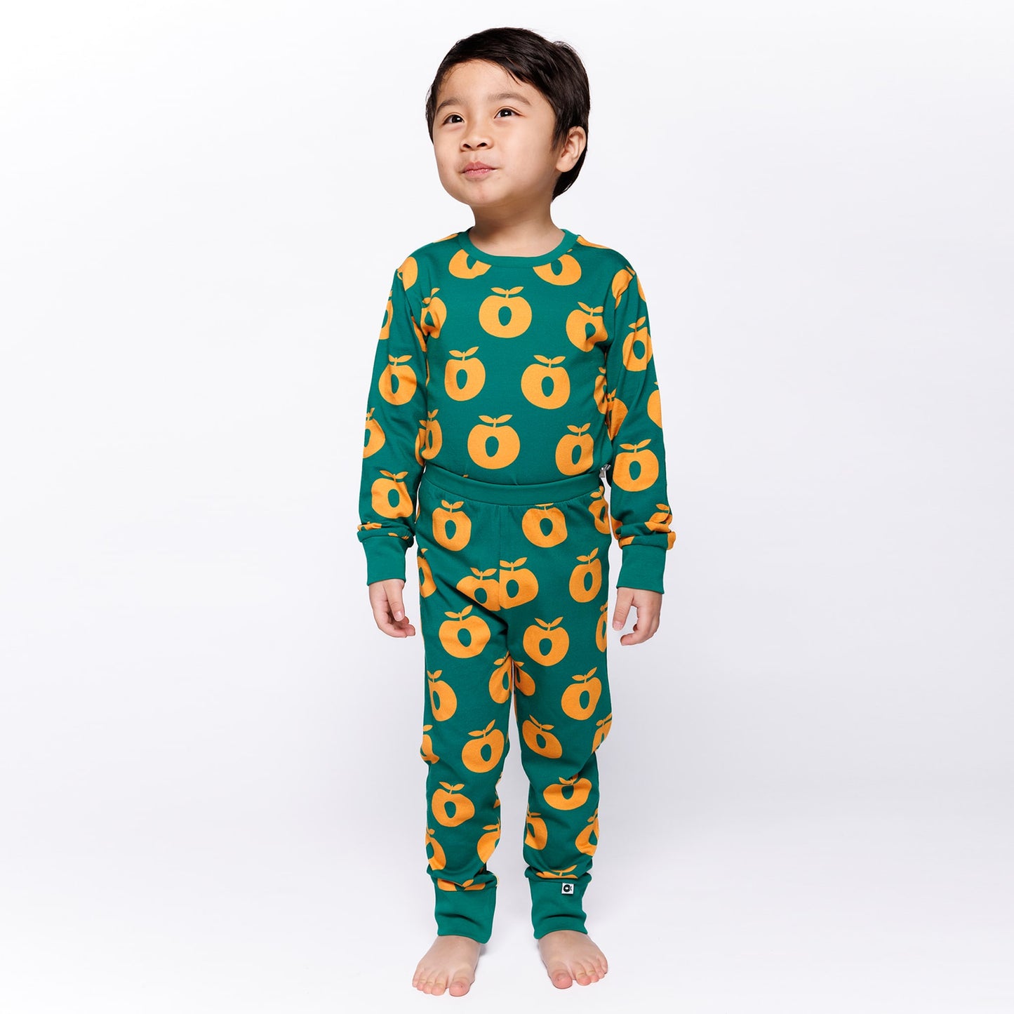 Jubilee nightwear set with apples