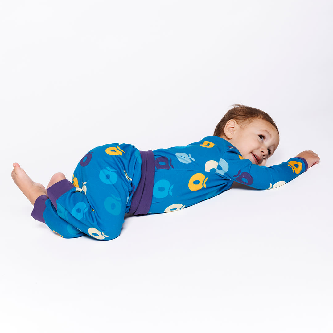 Ulm pants for baby with apples