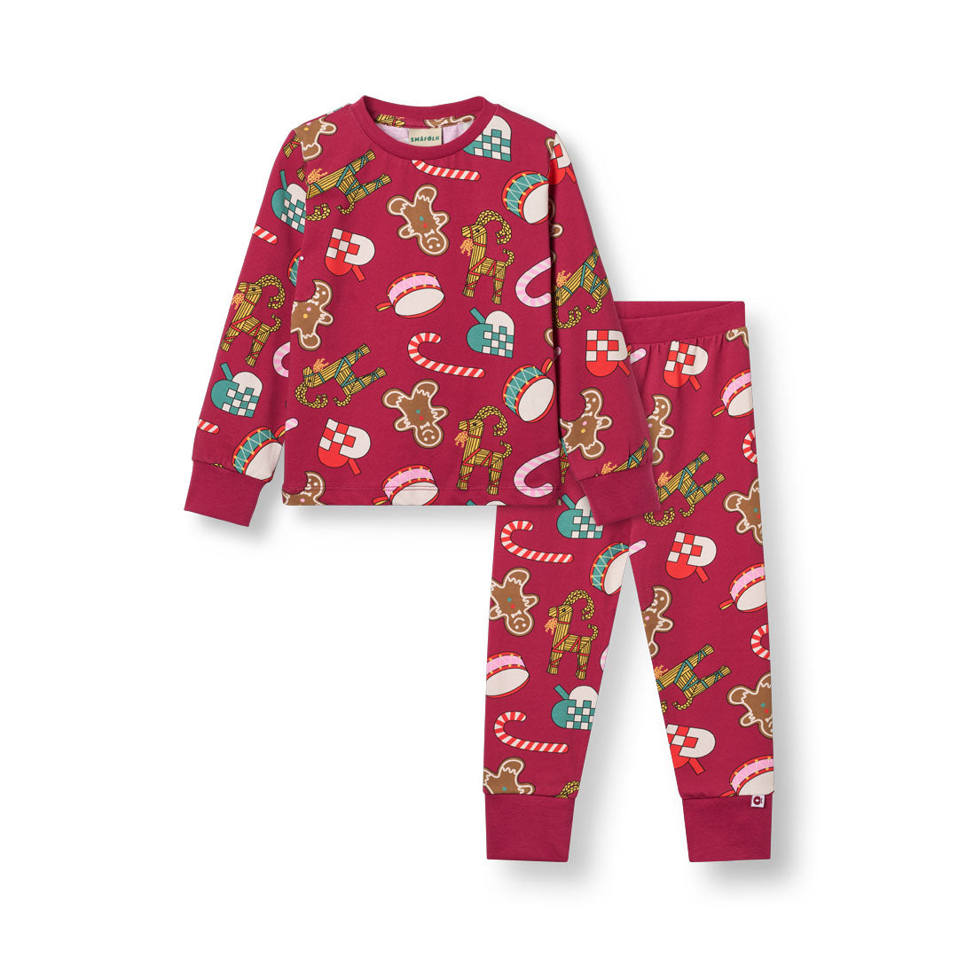 Jubilee nightwear set with Christmas decorations