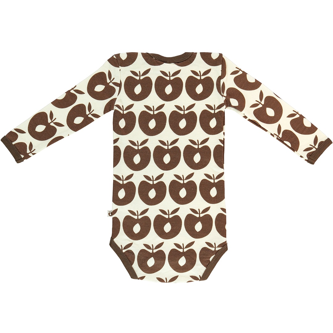 Body in wool mix with apples