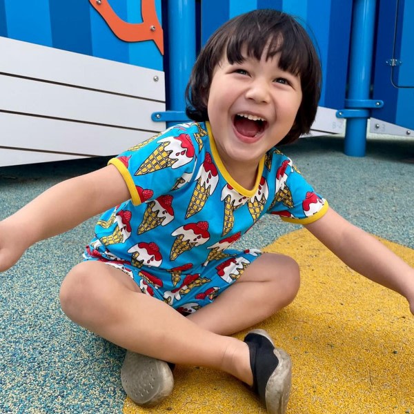 T-shirt with ice creams