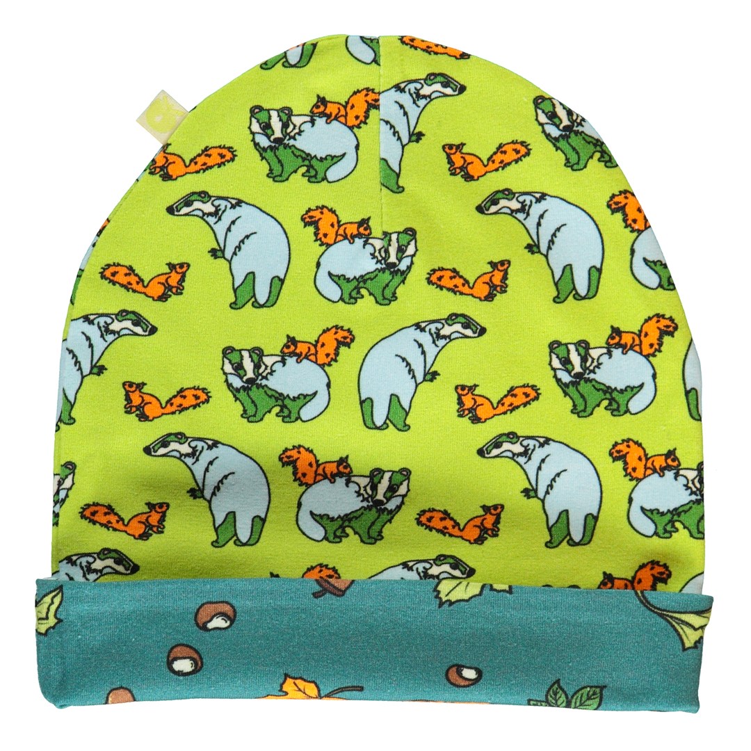 Reversible beanie with badger, fox and Fall leaves