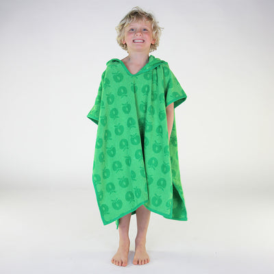 Towel poncho with apples