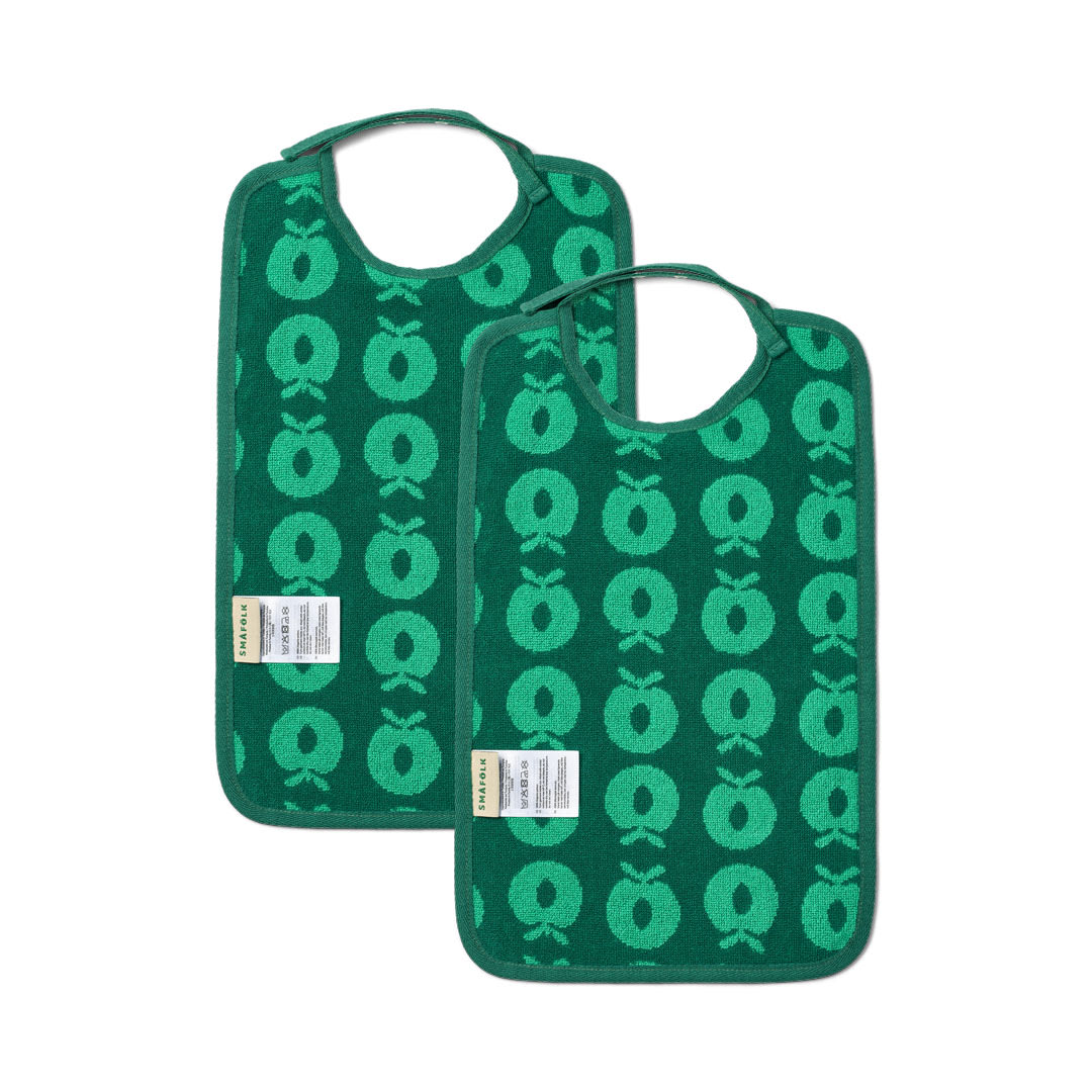 2 packs of large bibs with apples