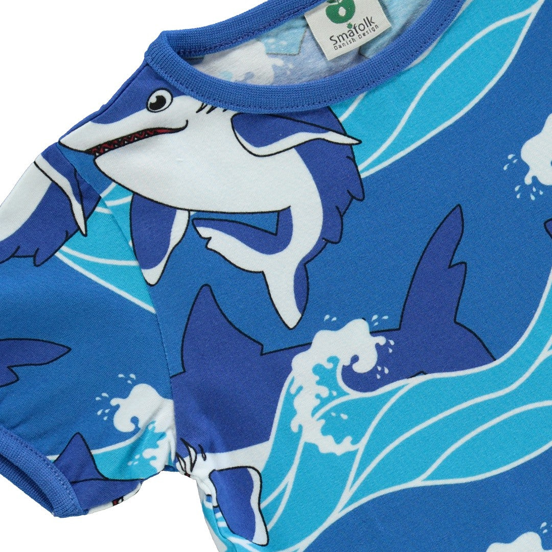 T-shirt with sharks
