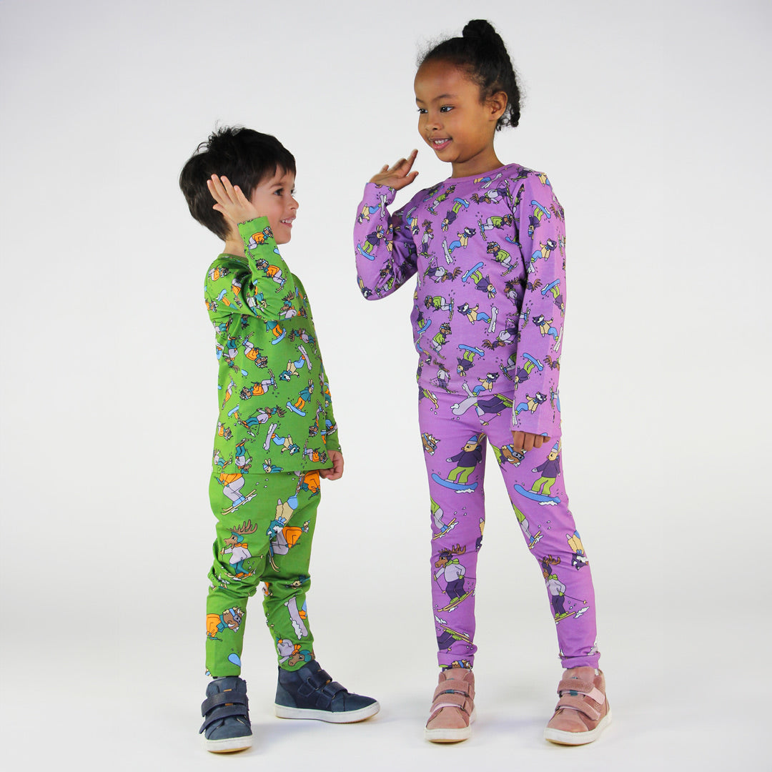 Leggings for children with skiing