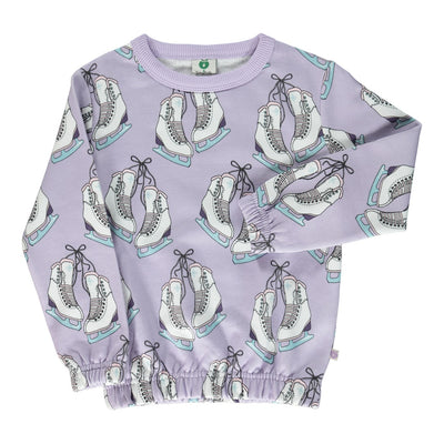 Sweatshirt with ice skates