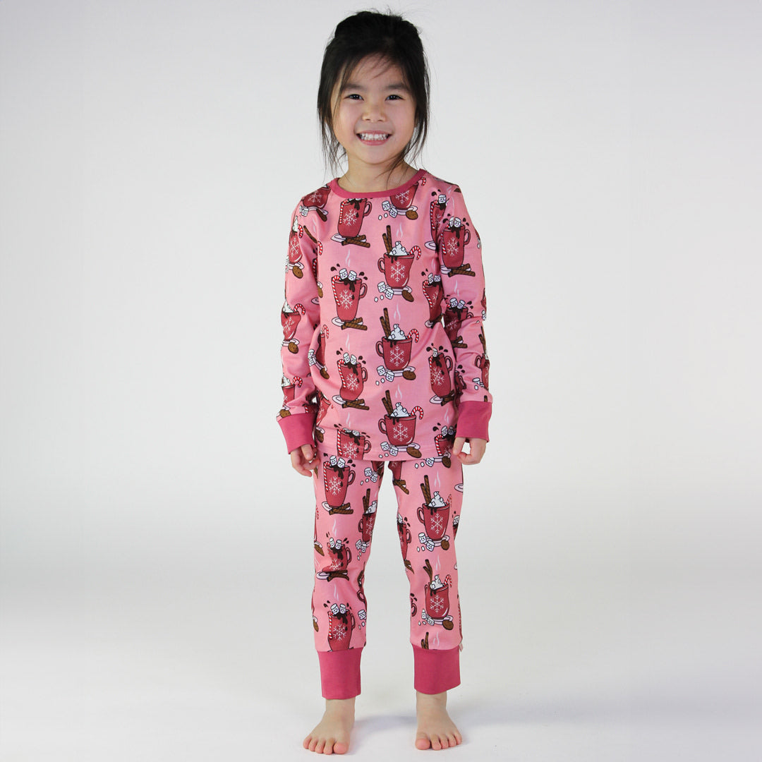 Nightwear set with hot chocolate