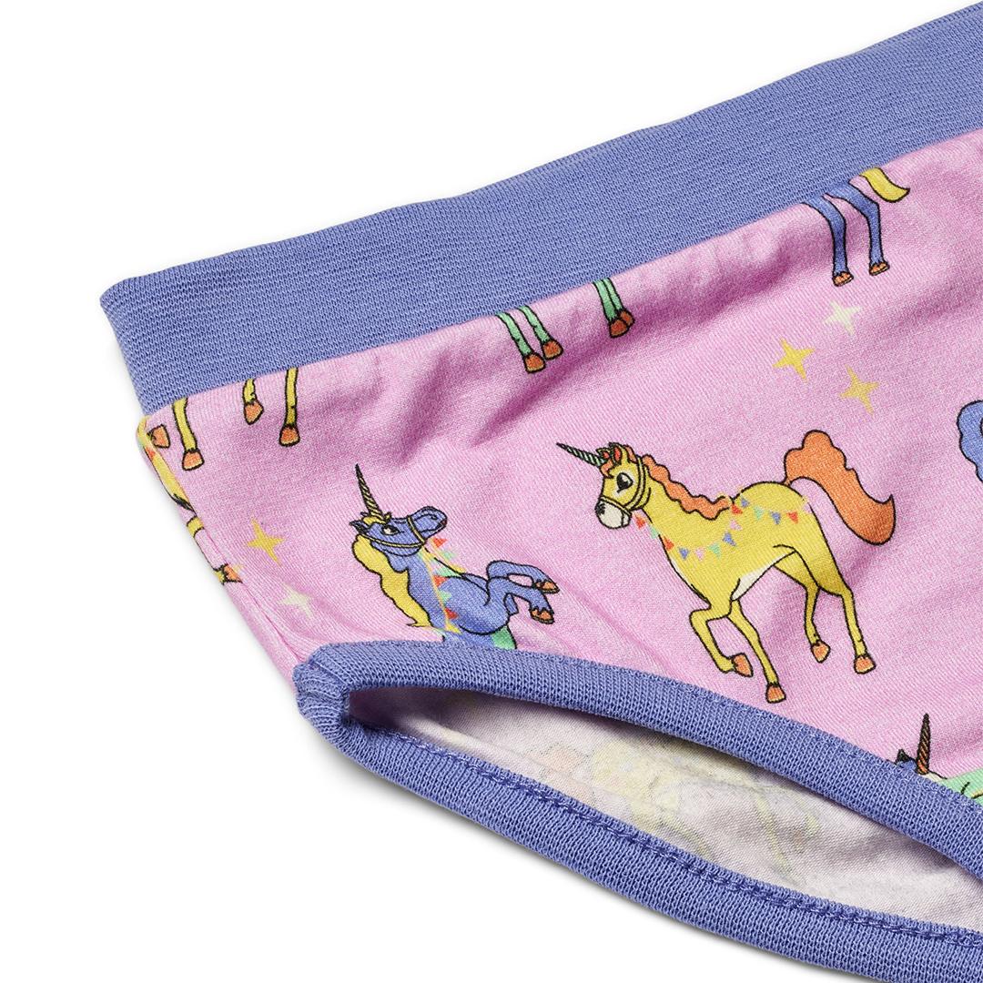 Underwear set with unicorns