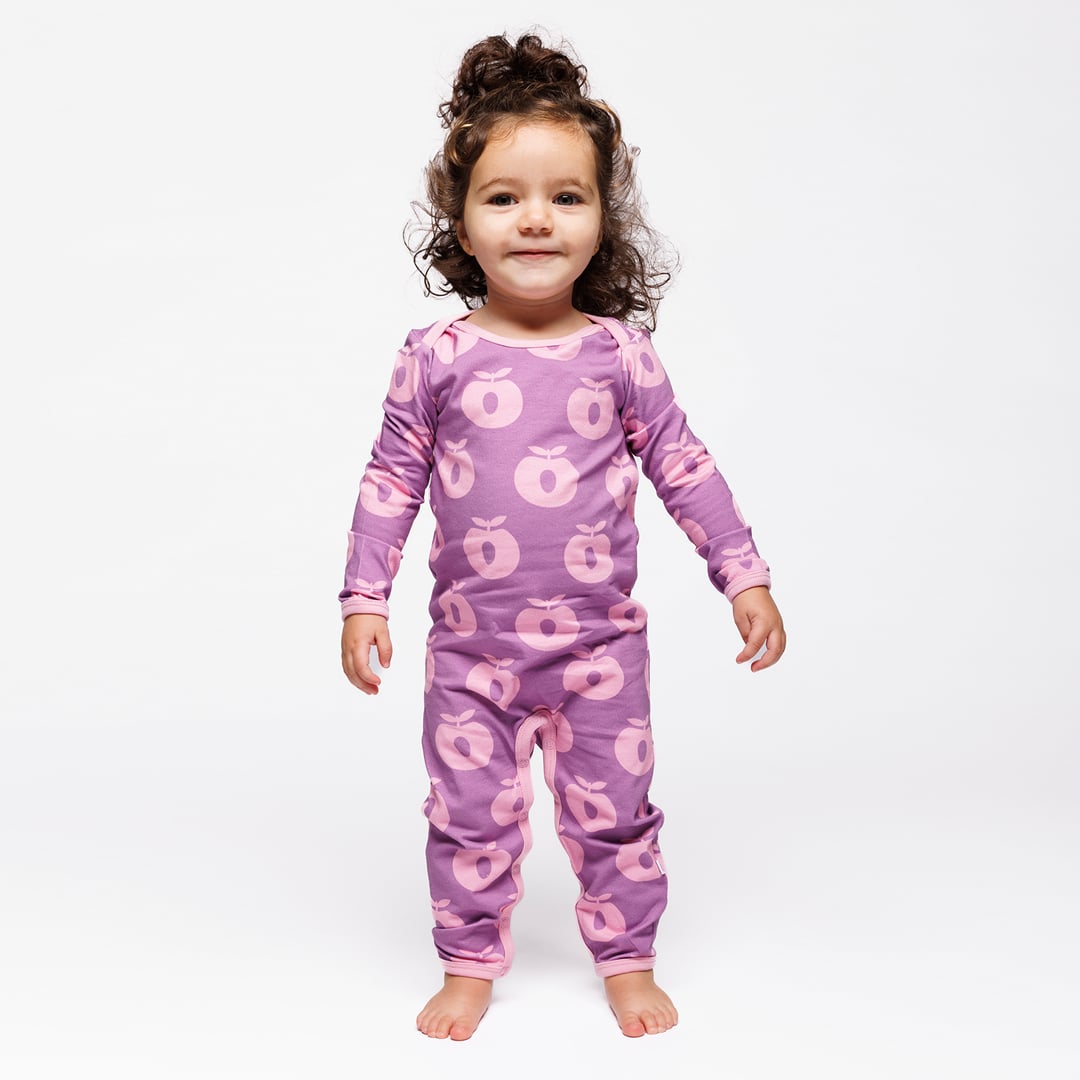 Ulm long-sleeved baby suit with apples