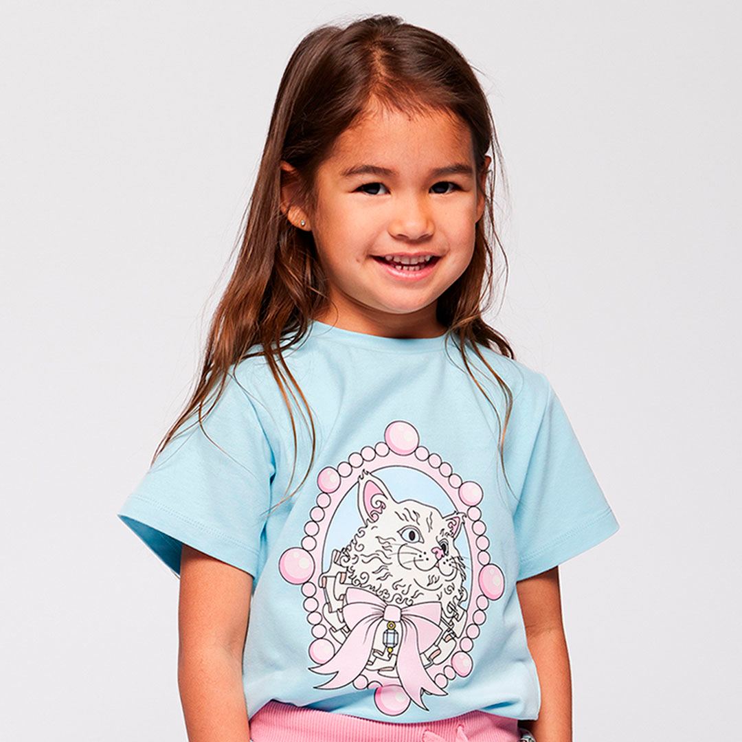 Gala t-shirt with cat