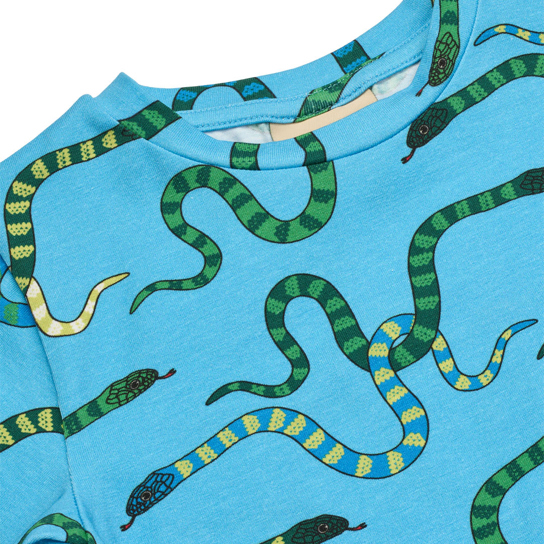 Gala t-shirt with snakes