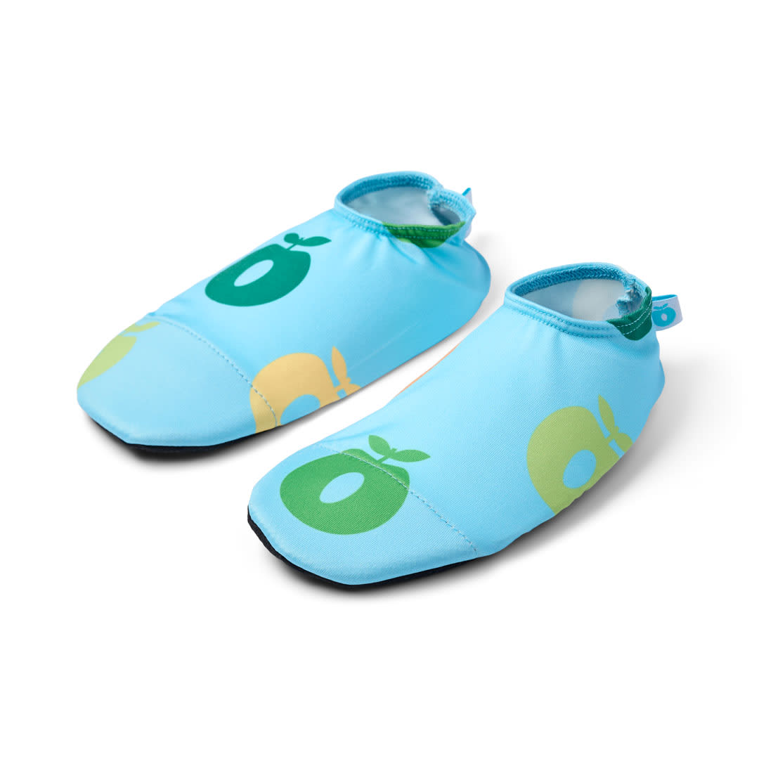 UV50 bathing shoes for children with apples