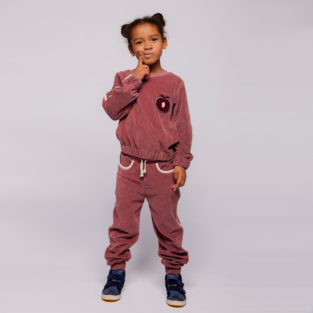 Yapeen velour sweatshirt with apple