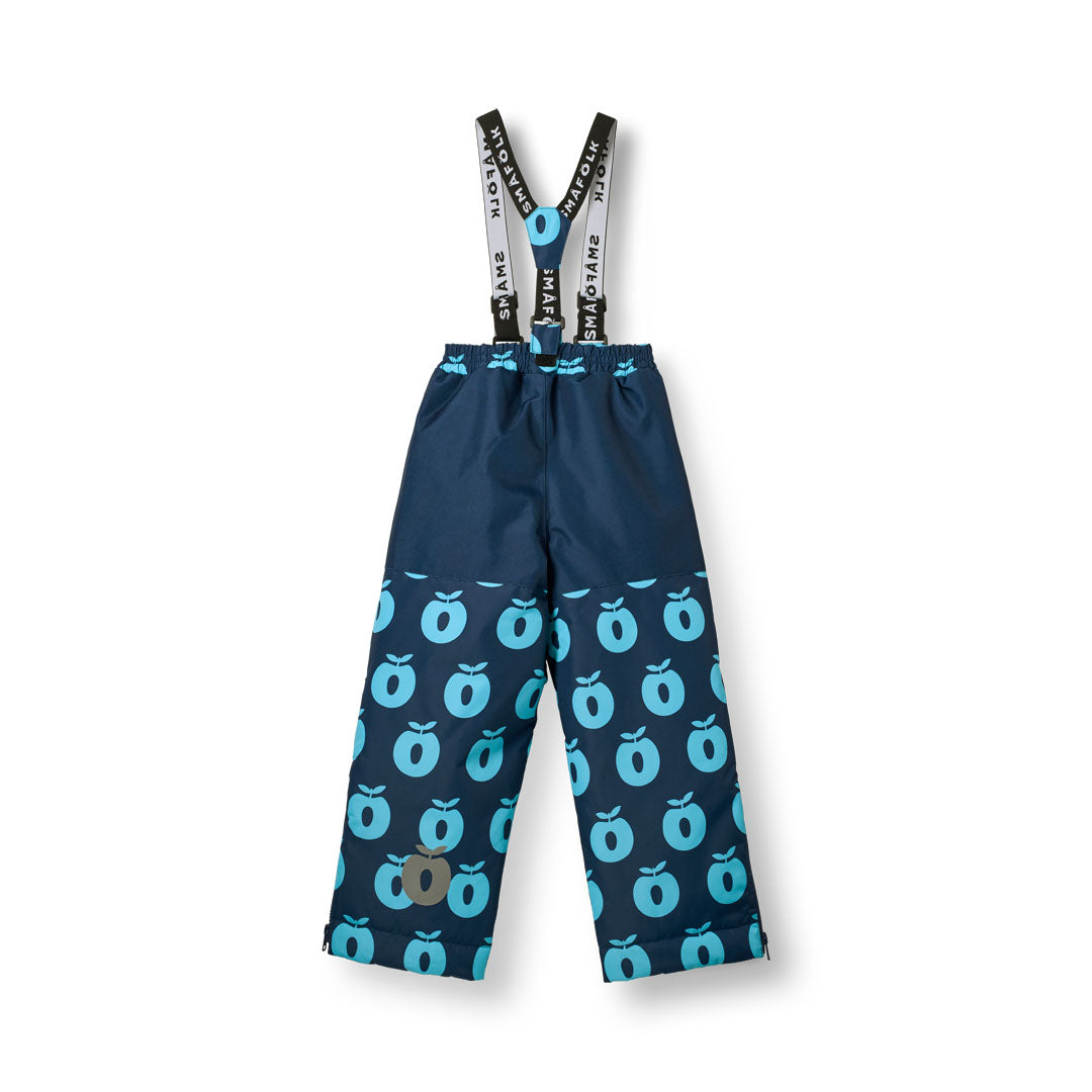 Ski pants with apples