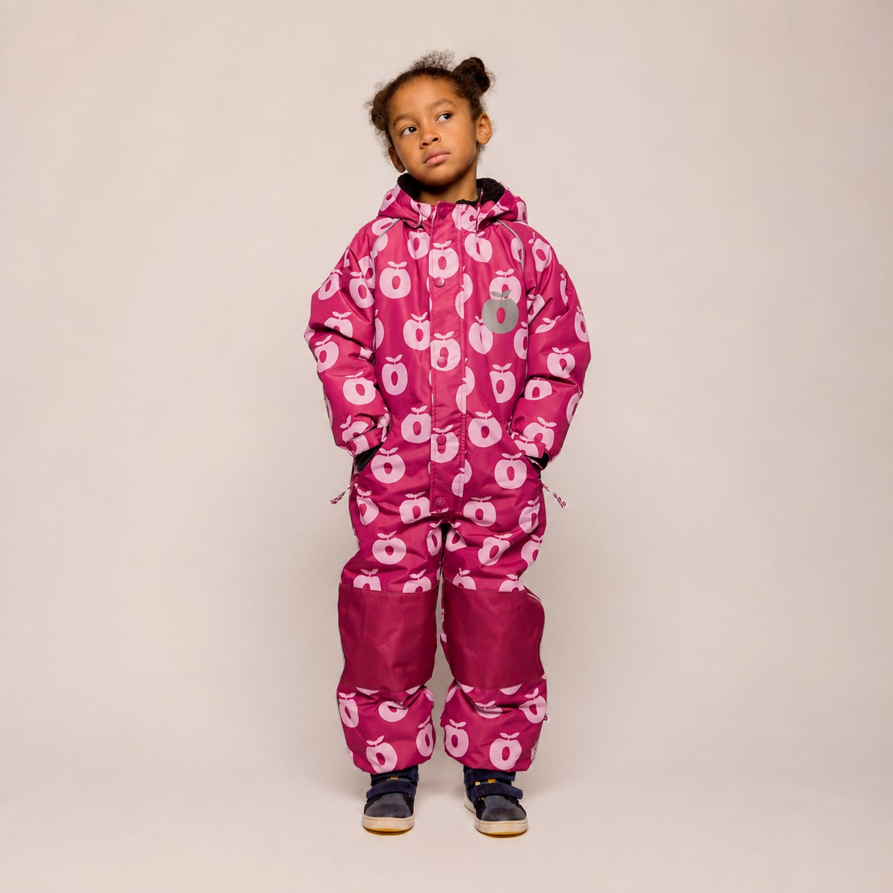 Children's snowsuit with apples