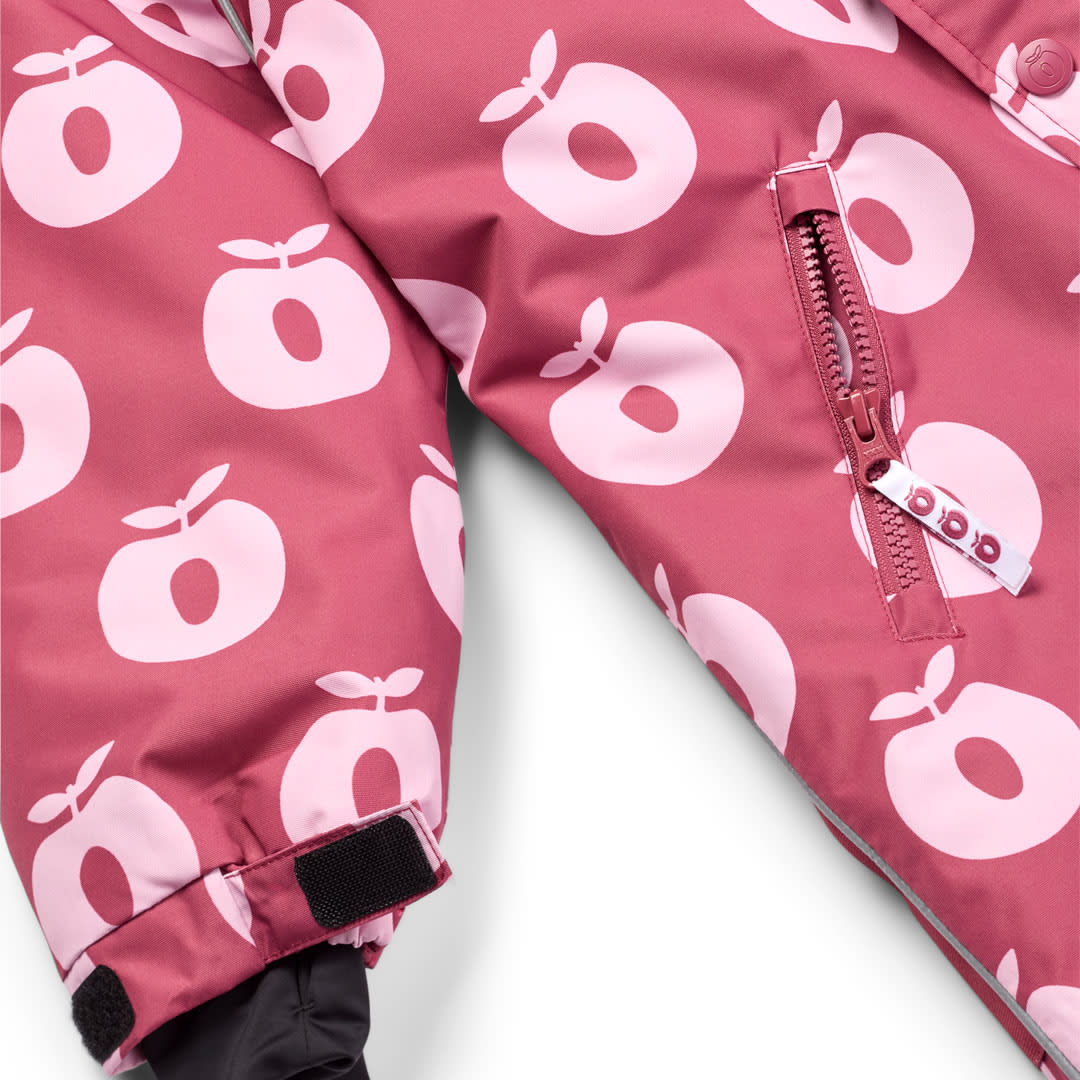 Children's snowsuit with apples