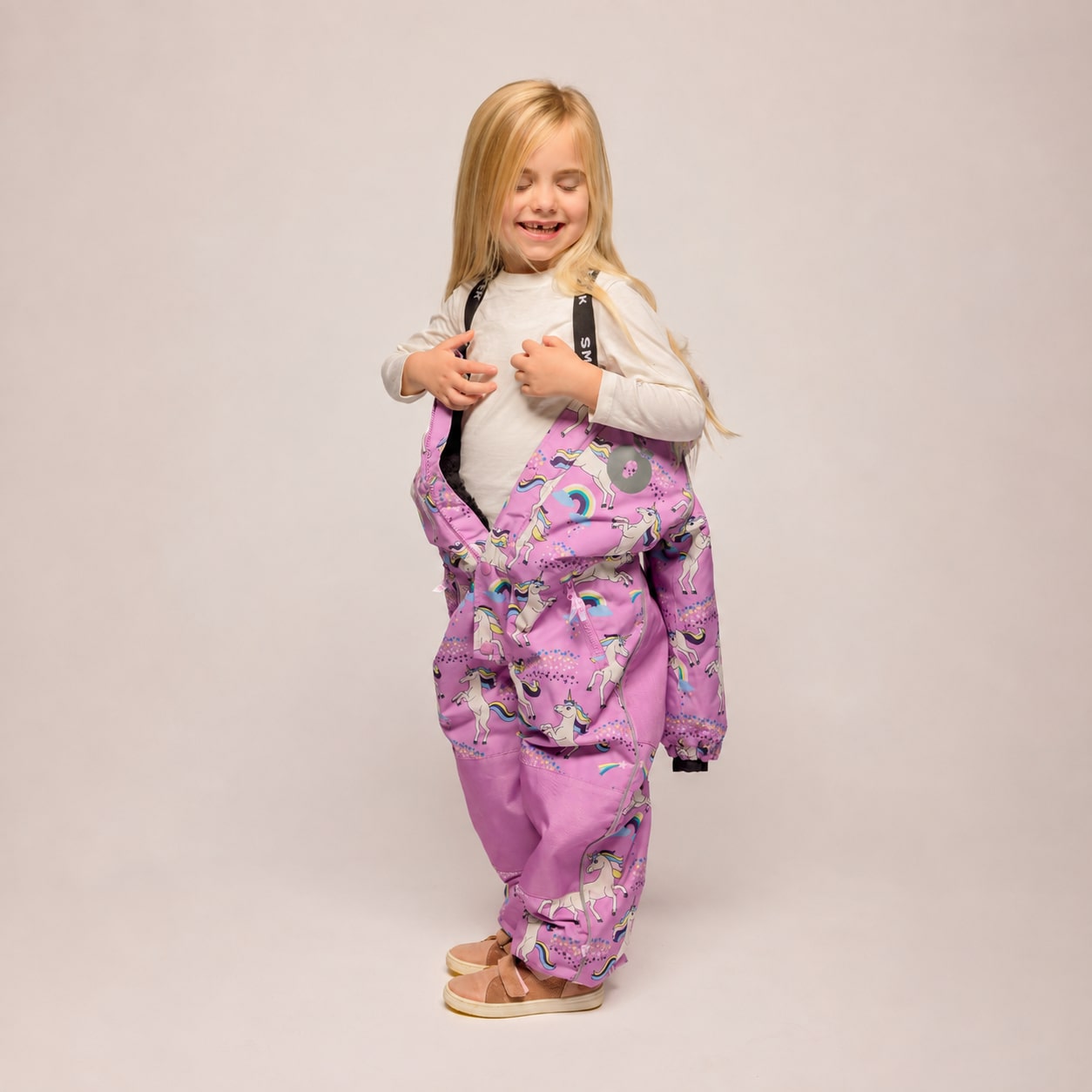 Children's snowsuit with unicorns