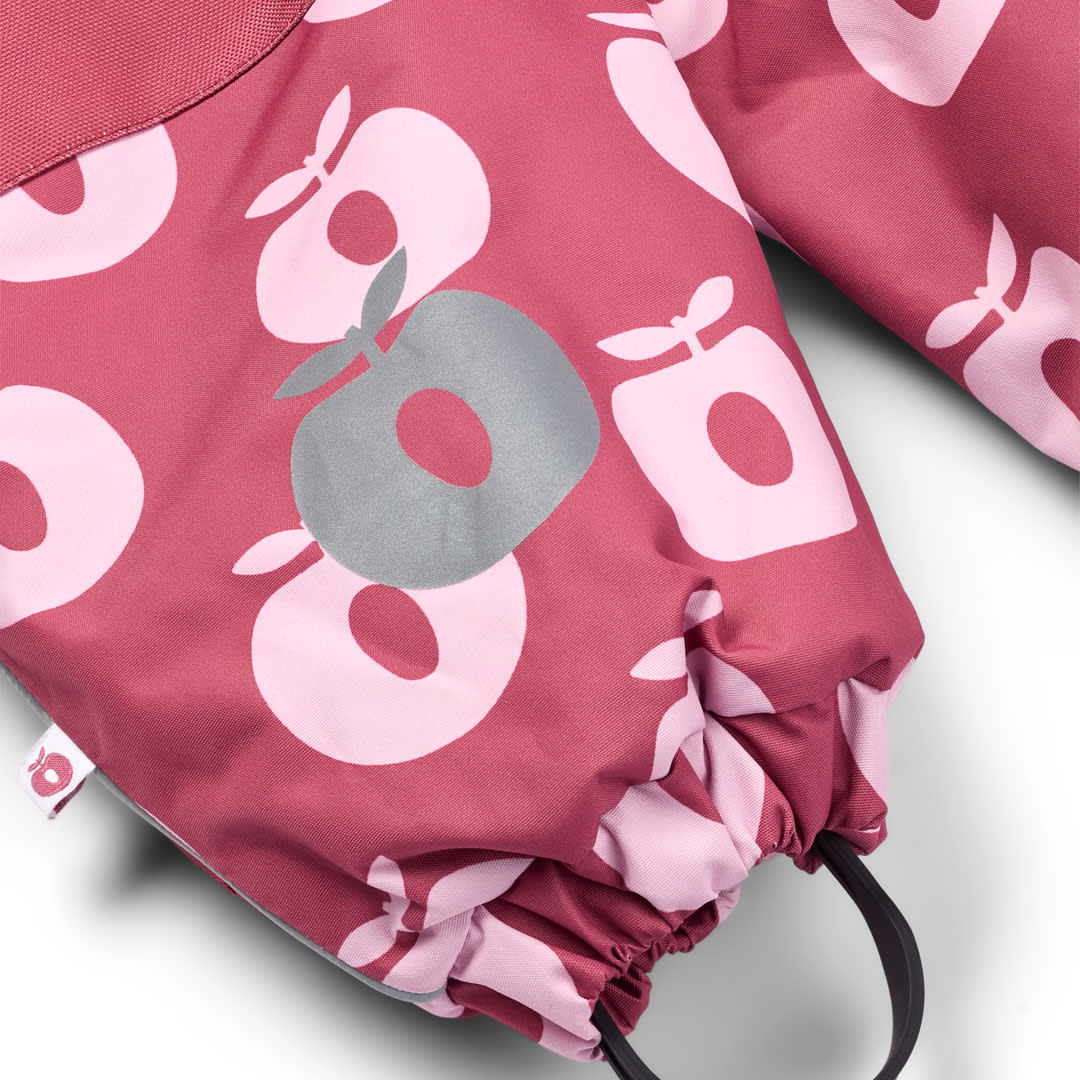 Snowsuit for toddlers with apples