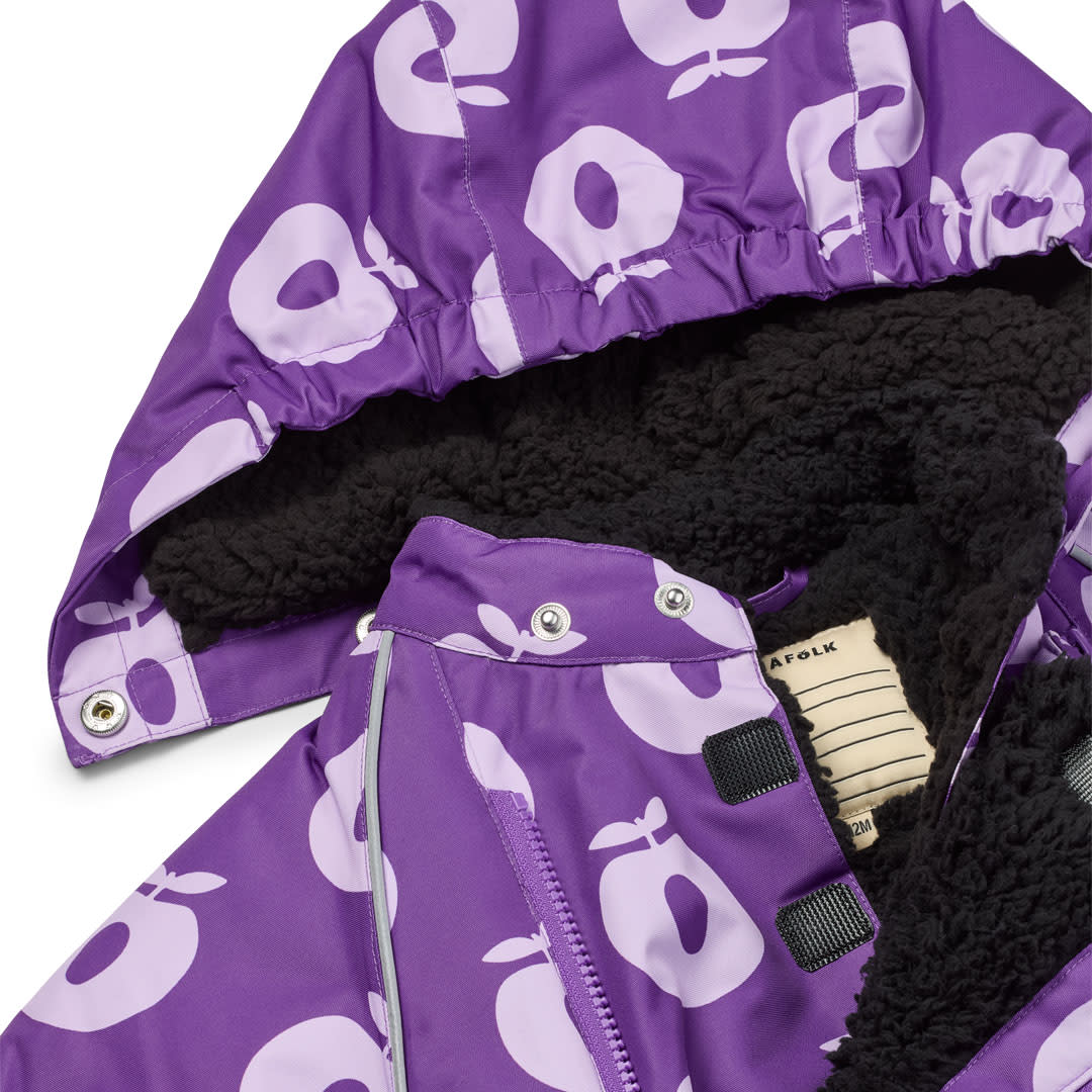 Snowsuit for toddlers with apples