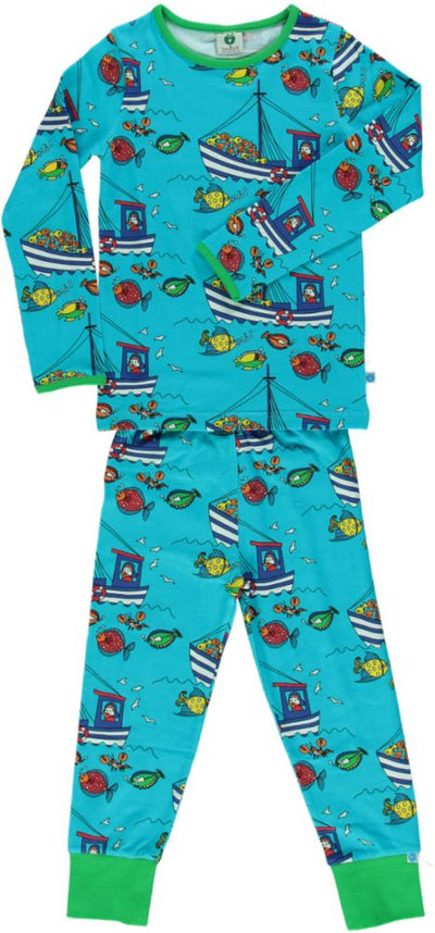 Nightwear with fisherman