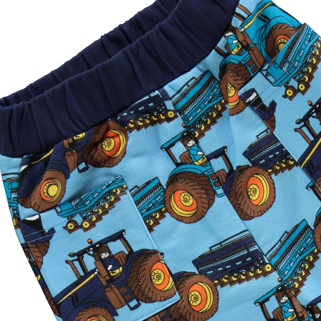 Sweatpants with tractors