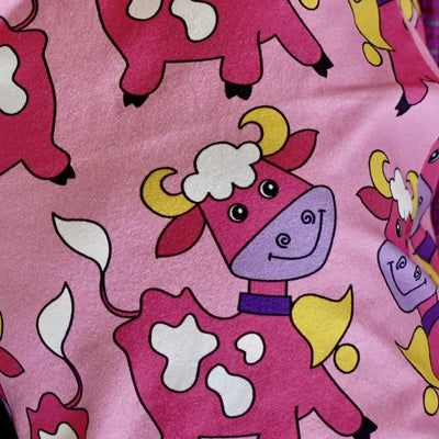 Short-sleeved baby suit with cows