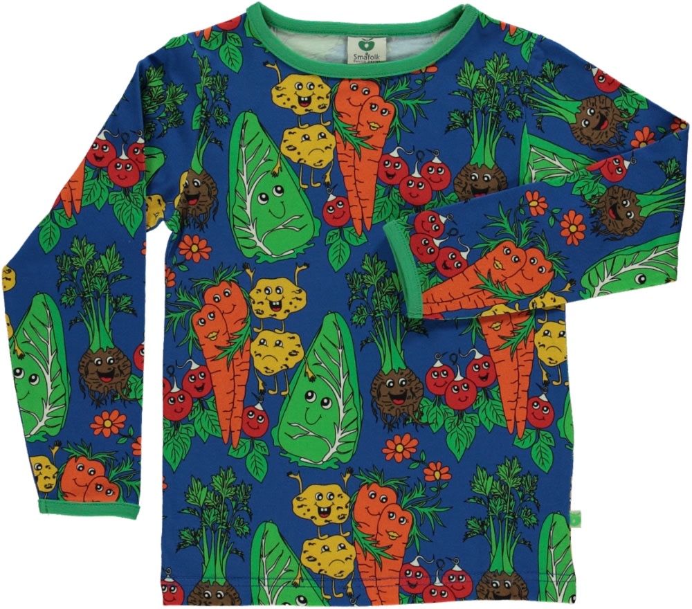 Long sleeved top with vegetables