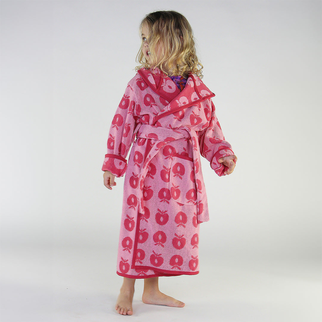 Bathrobe with apples