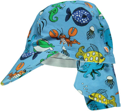 Sun cap with fish