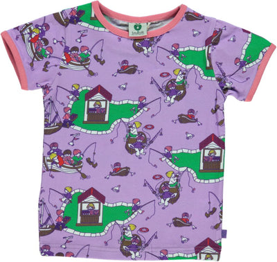 t-shirt with boats